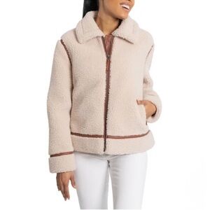 Women's Cream Sherpa Jacket Coat Soft and Comfortable/ Size XX-Large